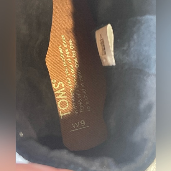 Tom’s boots - Picture 4 of 7